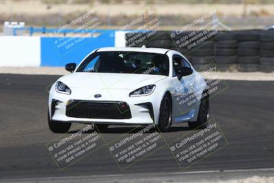media/Oct-05-2025-Speed Ventures (Sun) [[aa9b841edf]]/Black/Session 3 (Turn 1)/
